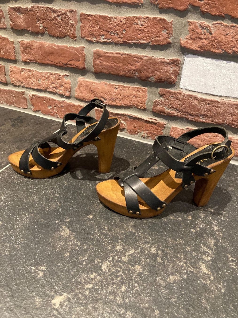 Damenschuhe: Pumps – Gebraucht aus Rorschach von Loonimuh 6