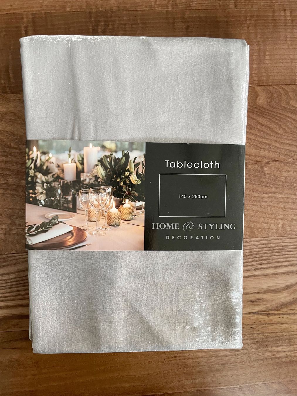 Sonstige Tischwäsche: Tischtuch, silber – Neu und originalverpackt aus Bremgarten AG von mamina54