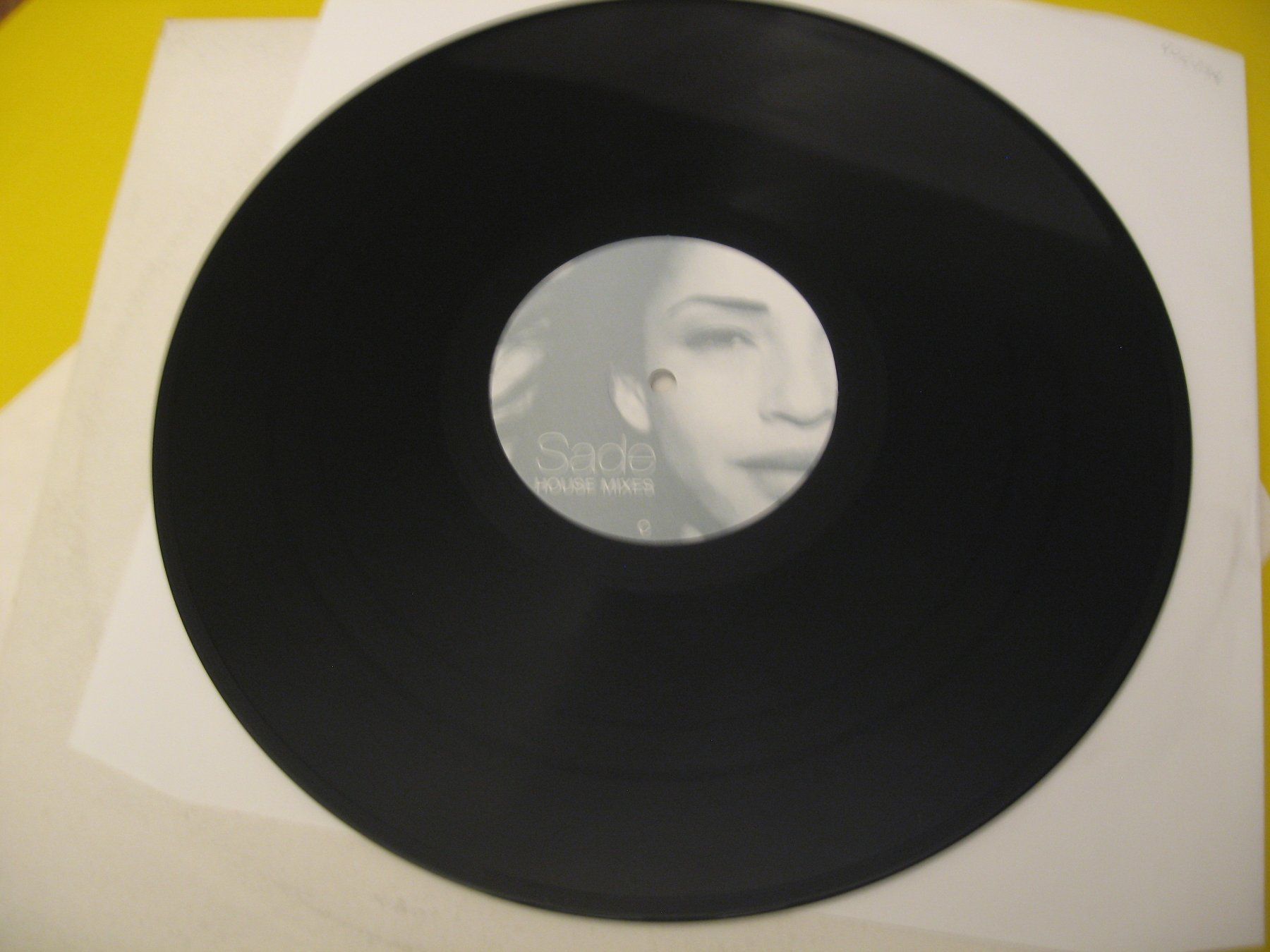 Schallplatten: Sade - 2002 - House Mixes (2*12") – Gebraucht aus Zürich von Hikikomori 2