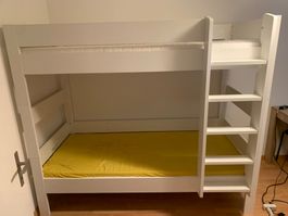 Etagenbett / Doppelstockbett / Kajütenbett