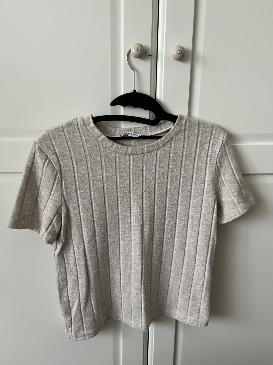 Zara Pulls & Sweat-shirts: Kurzärmeliger Strickpullover – D'occasion à Allschwil par eyl_bb8q 3