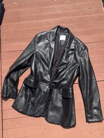 Bershka Blazer Kunstleder