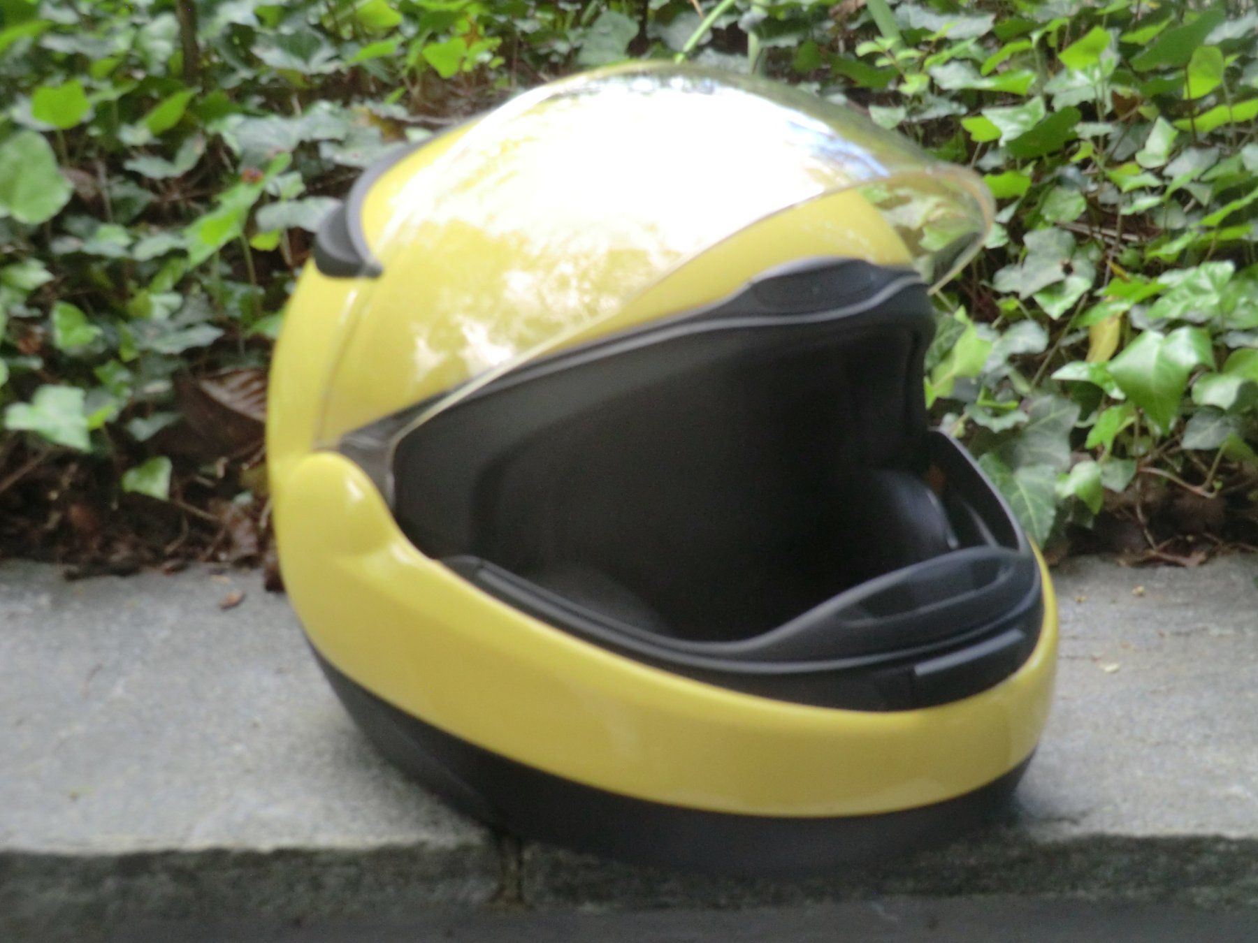 BMW Caschi & visiere: BMW System Helm Evo 4 - Gr. 58-59 gelb – Usato da Winterthur venduto da 8811 5