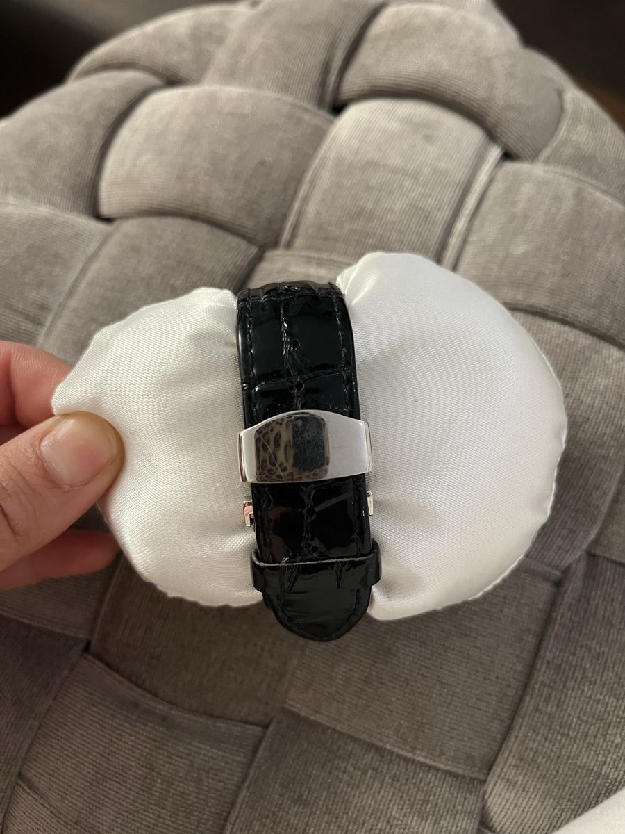Guess Orologi: Guess Uhr mit schwarzem Lederband – Usato da Hinwil venduto da dire07 2