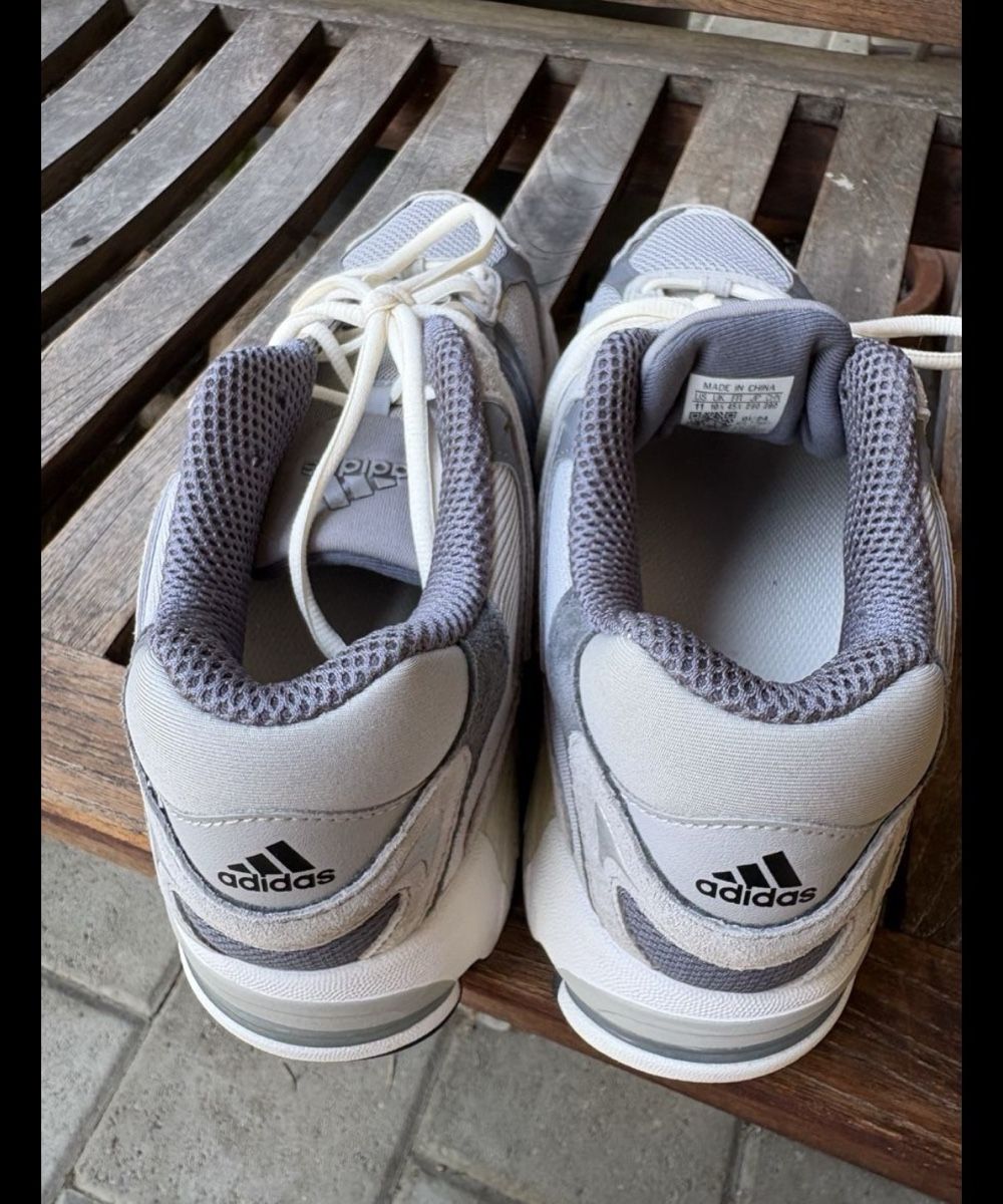 Adidas Scarpe da uomo: Neuwertiger Adidas-Sneaker – Nuovo (secondo la descrizione) da Wald ZH venduto da joa_g9m8 4
