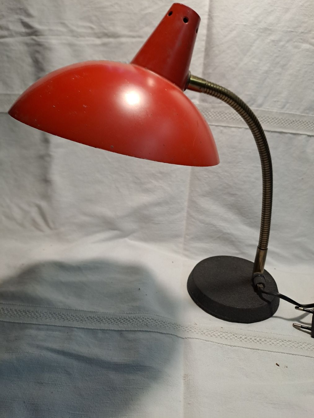 Lampen: Tisch Leuchte um1950 – Gebraucht aus Gebenstorf von suroh