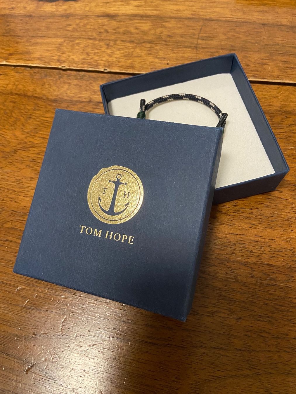Bracciali & Braccialetti: Bracelet Tom Hope – Nuovo e nell'imballaggio originale da Ecublens VD venduto da mirandagirl 1