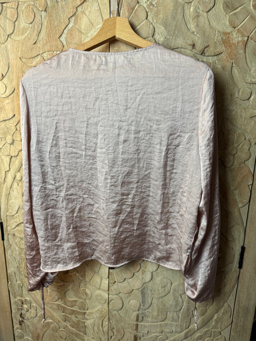 Bershka Camicette: Bershka Bluse, Satin-Look, Altrosa - S – Usato da Wettingen venduto da JasminL92-4 2