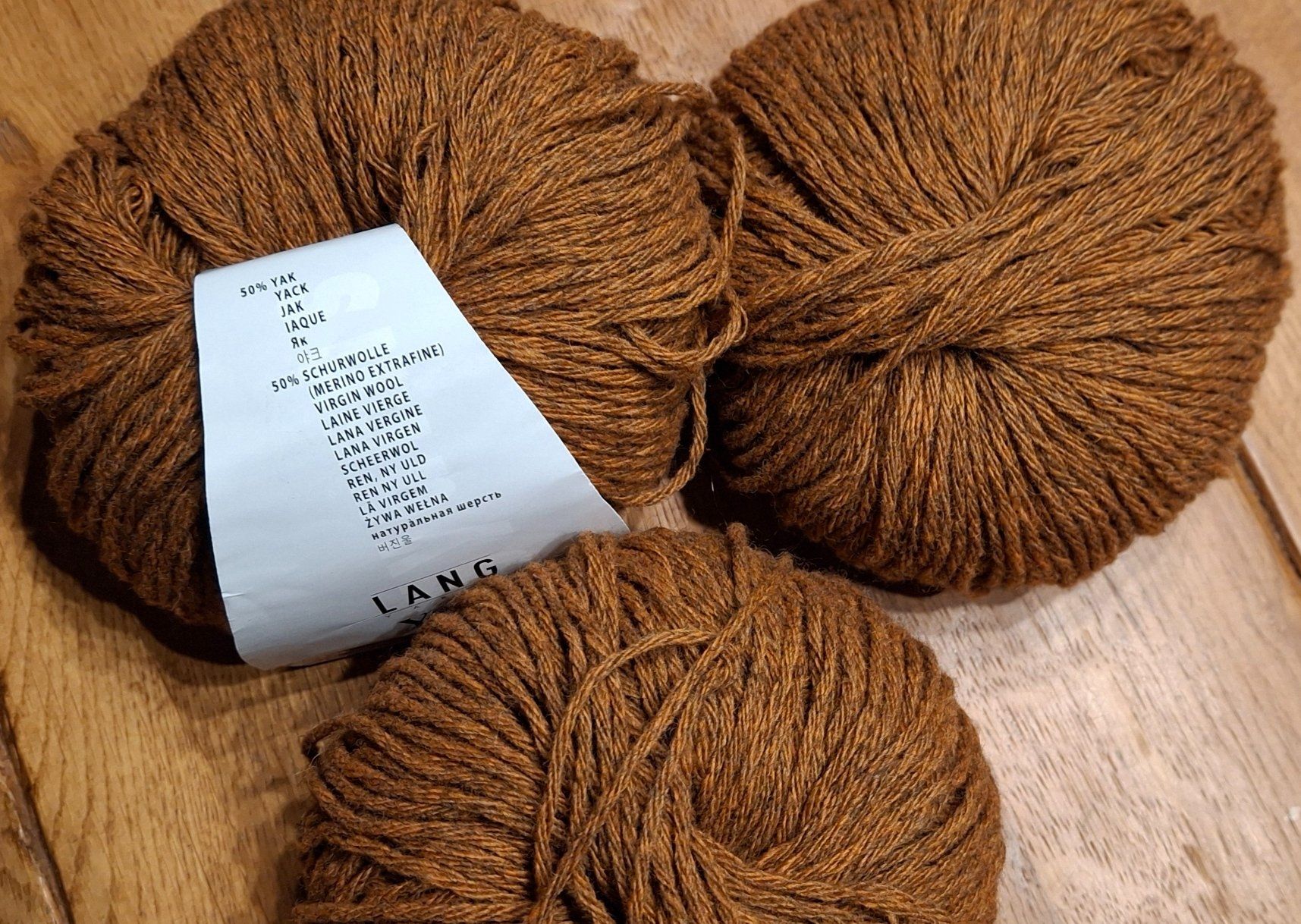 Copricapi, berretti & cappellini: Mütze "Yak" handgestrickt   NEU – Nuovo (secondo la descrizione) da Langenthal venduto da Handstrick 7