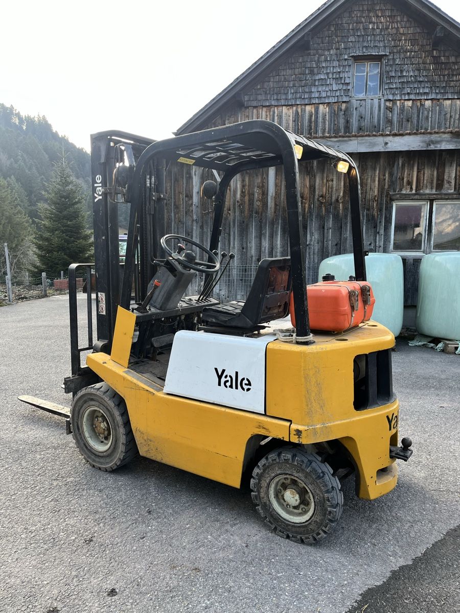Gabelstapler & Hubwagen: Gabelstapler 1.5 T – Gebraucht aus Flumserberg Bergh von Gadip 4