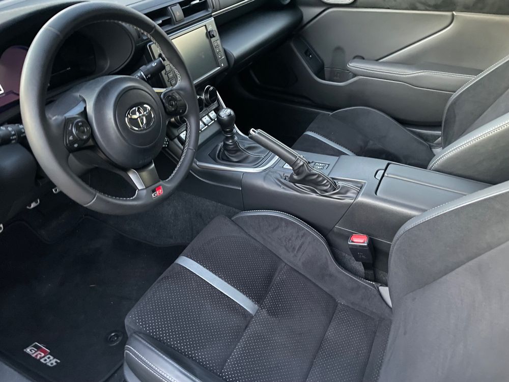Toyota Automobili: Toyota GR86 2.4 Sport + – Usato da Les Genevez JU venduto da fabliane 5