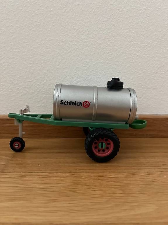 Schleich Giocattoli: Schleich Pick-up Jeep mit Wassertank – Usato da Steinhausen venduto da AlexandraBossecker 2