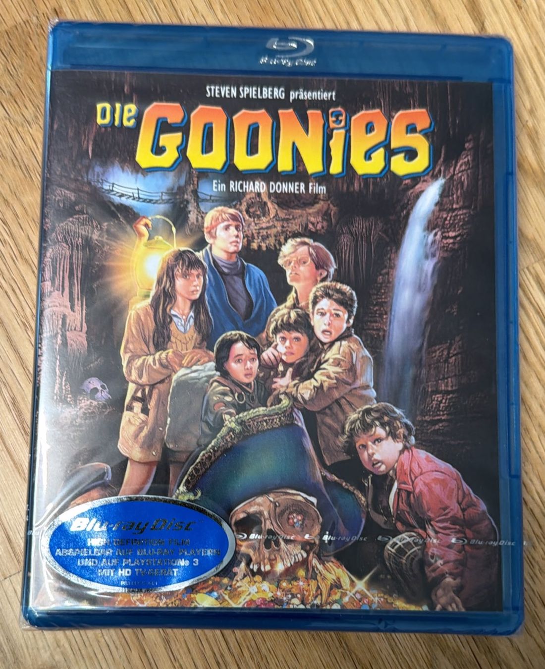 Tous les DVDs: DIE GOONIES BLU-RAY – Neuf avec emballage d'origine à Zürich par freioccasionen