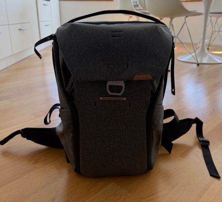 Sac à dos Photo  Peak Design 20L gris foncé état d’occasion