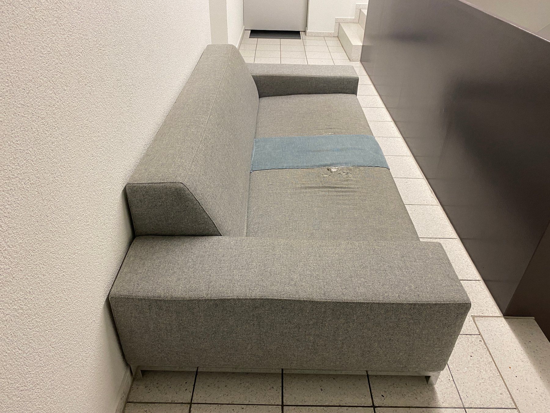 Divani: Designersofa Jongform – Usato da Gockhausen venduto da Zhongrui