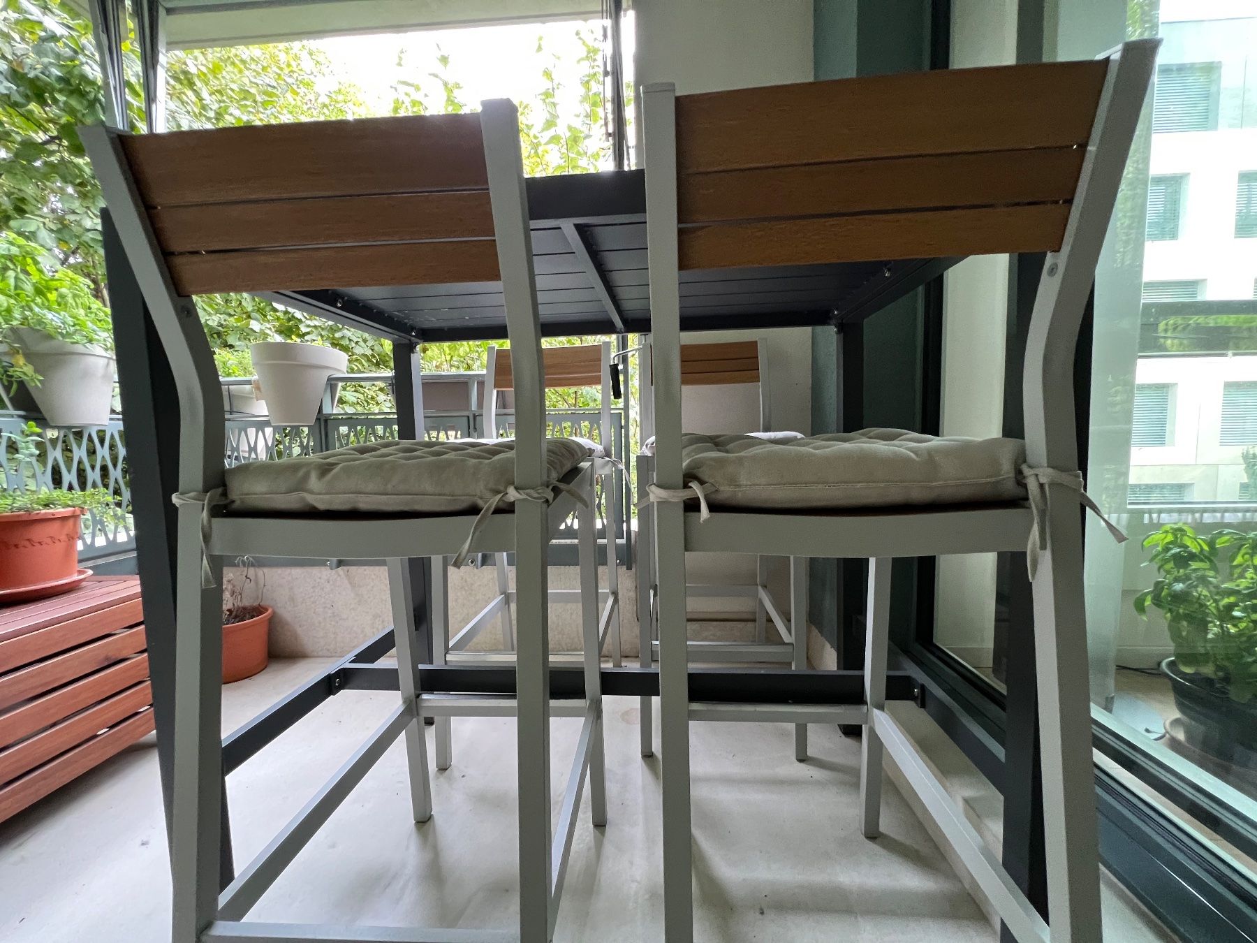 Ikea Set di tavolo e panche: Garden - balcony table + 4 chairs – Usato da Corsier GE venduto da Karol_save_planet 7