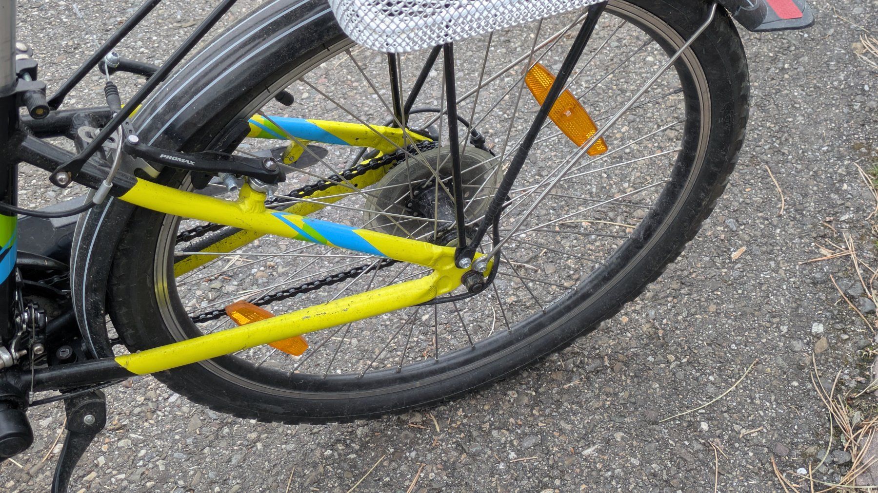 Velos: Crosswave Jugendvelo 24 Zoll mit Korb - Fahrrad – Gebraucht aus Hausen AG von gluecklicher 3