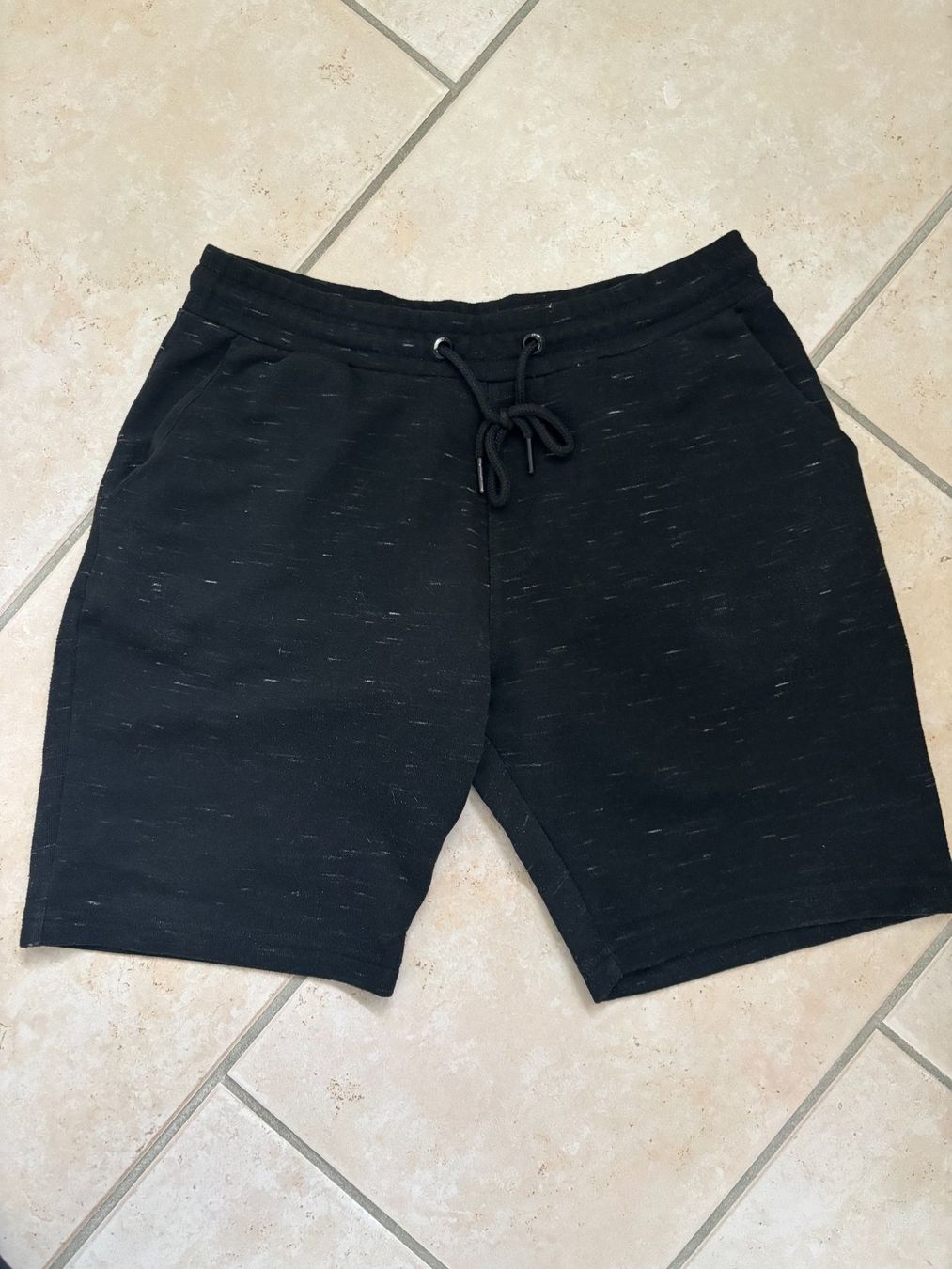 Lotti di vestiti: Kurze Hosen Set S & M – Usato da Biel-Benken BL venduto da Bergerr 6