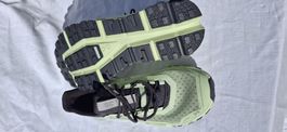 on joggingschuh