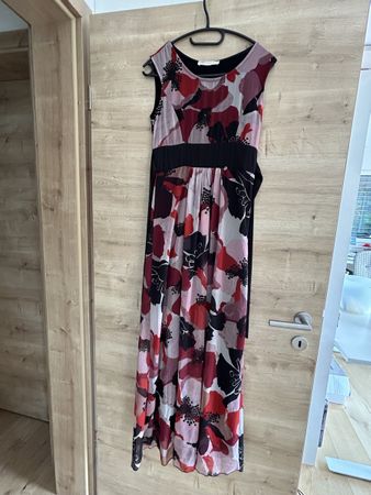 Rinascimento Blumen Maxi Kleid XS