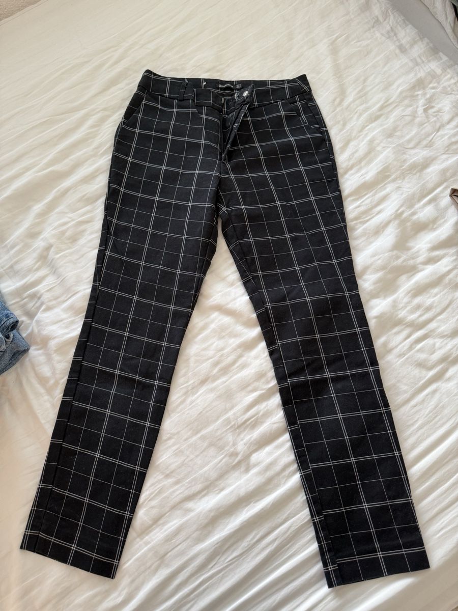 Stradivarius Hosen: Stylische Stoffhose von Stradivarius – Gebraucht aus Volketswil von habibeoez 4
