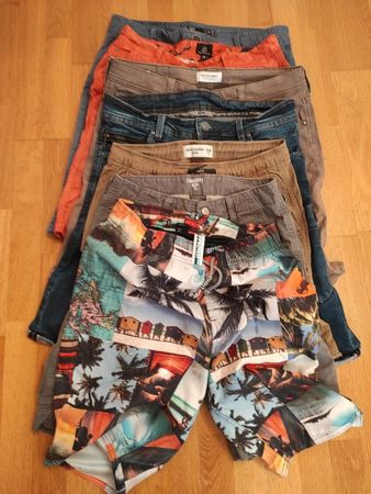 Lot de 6 shorts et 1 short de bain de différentes marques