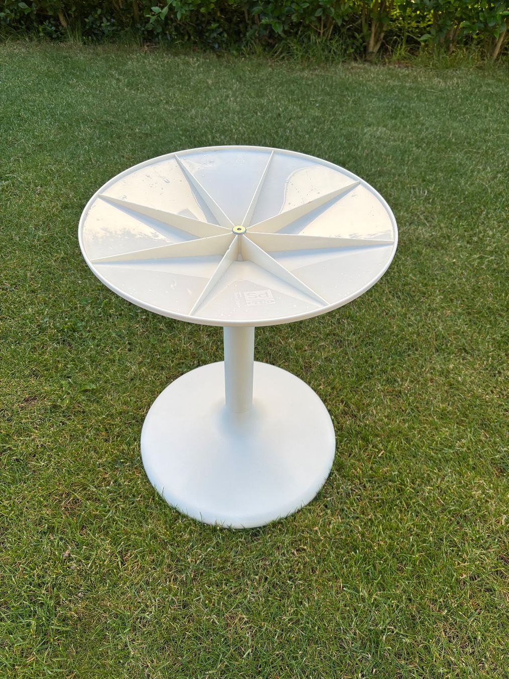 Ikea Tavoli: Vintage IKEA SANDSKÄR plastic tray-top side table – Usato da Steinhausen venduto da ChromeVintage 3