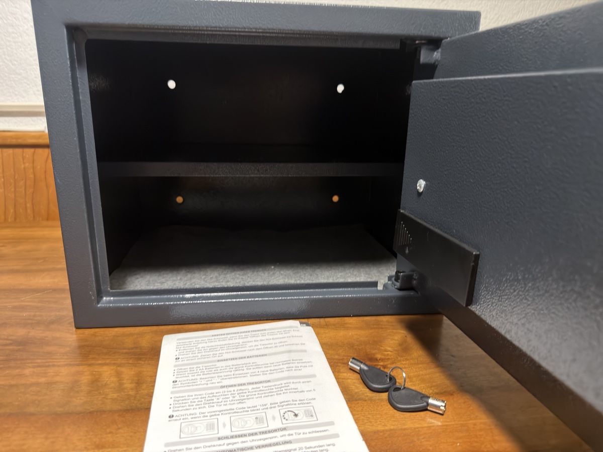 Tresor: Elektronischer Möbeltresor – Gebraucht aus Solothurn von Mc_Clane 1