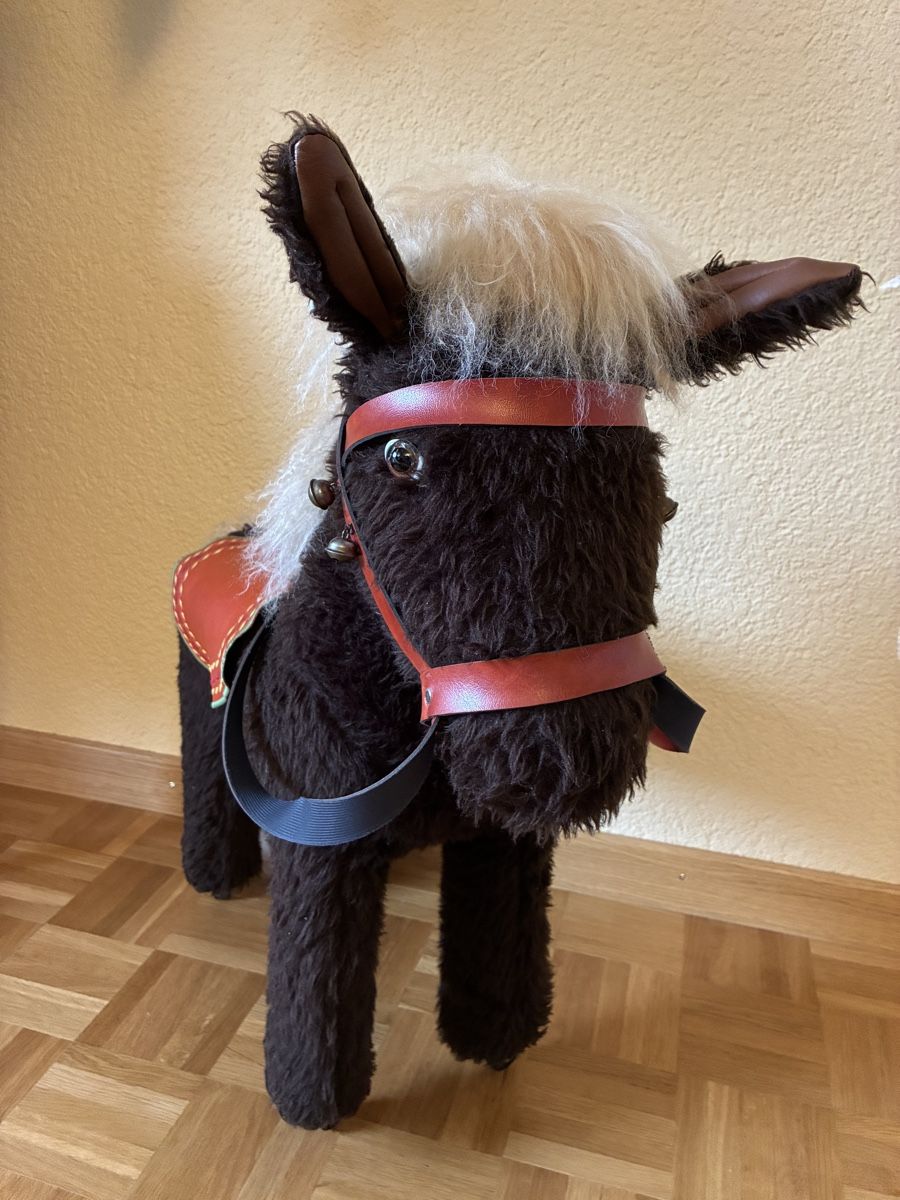 Giocattoli: Süsses Retro Pferd auf Rollen – Usato da Affoltern am Albis venduto da Dschroeder