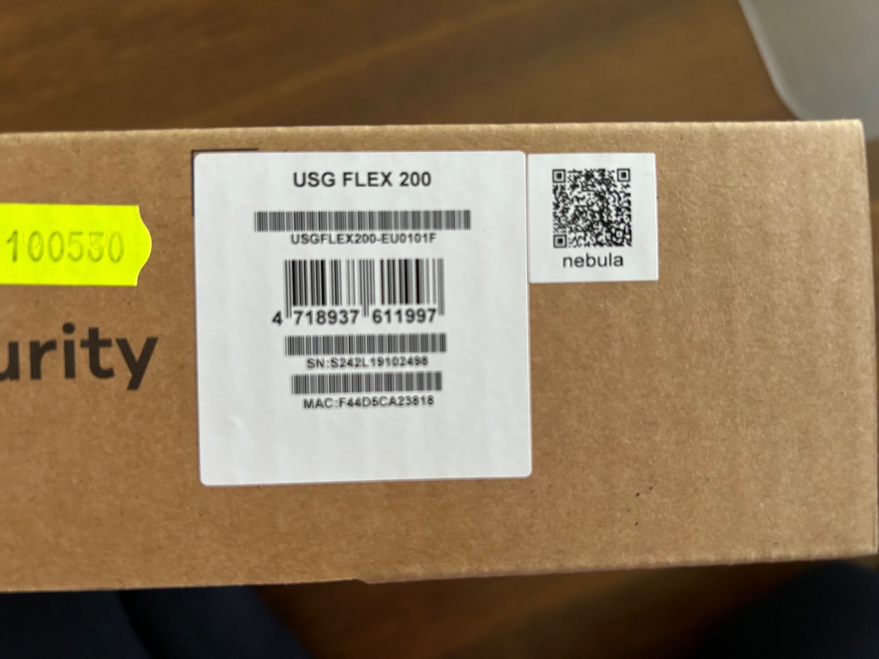 Zyxel Firewall: Originalverpackt: Firewall Zyxel USG Flex 200-EU0101F – Nuovo e nell'imballaggio originale da Zürich venduto da miyata85 1