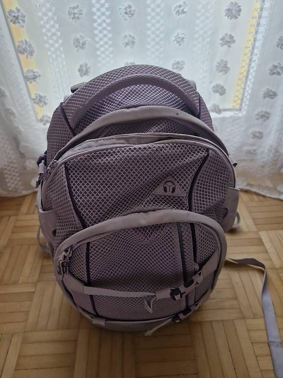 Zaini: Ruchsack  – Usato da baar venduto da aureliaba 1
