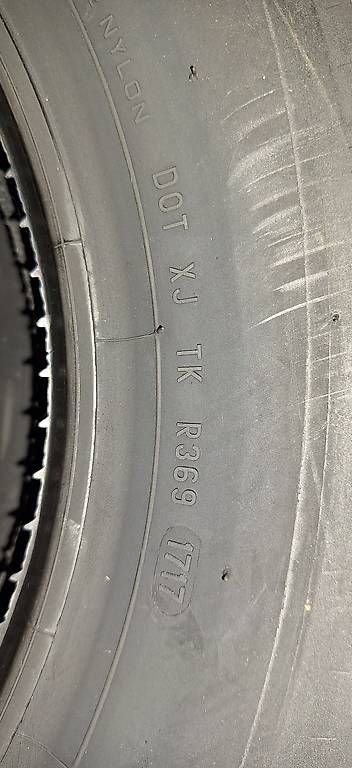Autos: Pirelli Cinturato 165 HR 14 Neu – Gebraucht aus Eschenbach SG von Oibaf8 1
