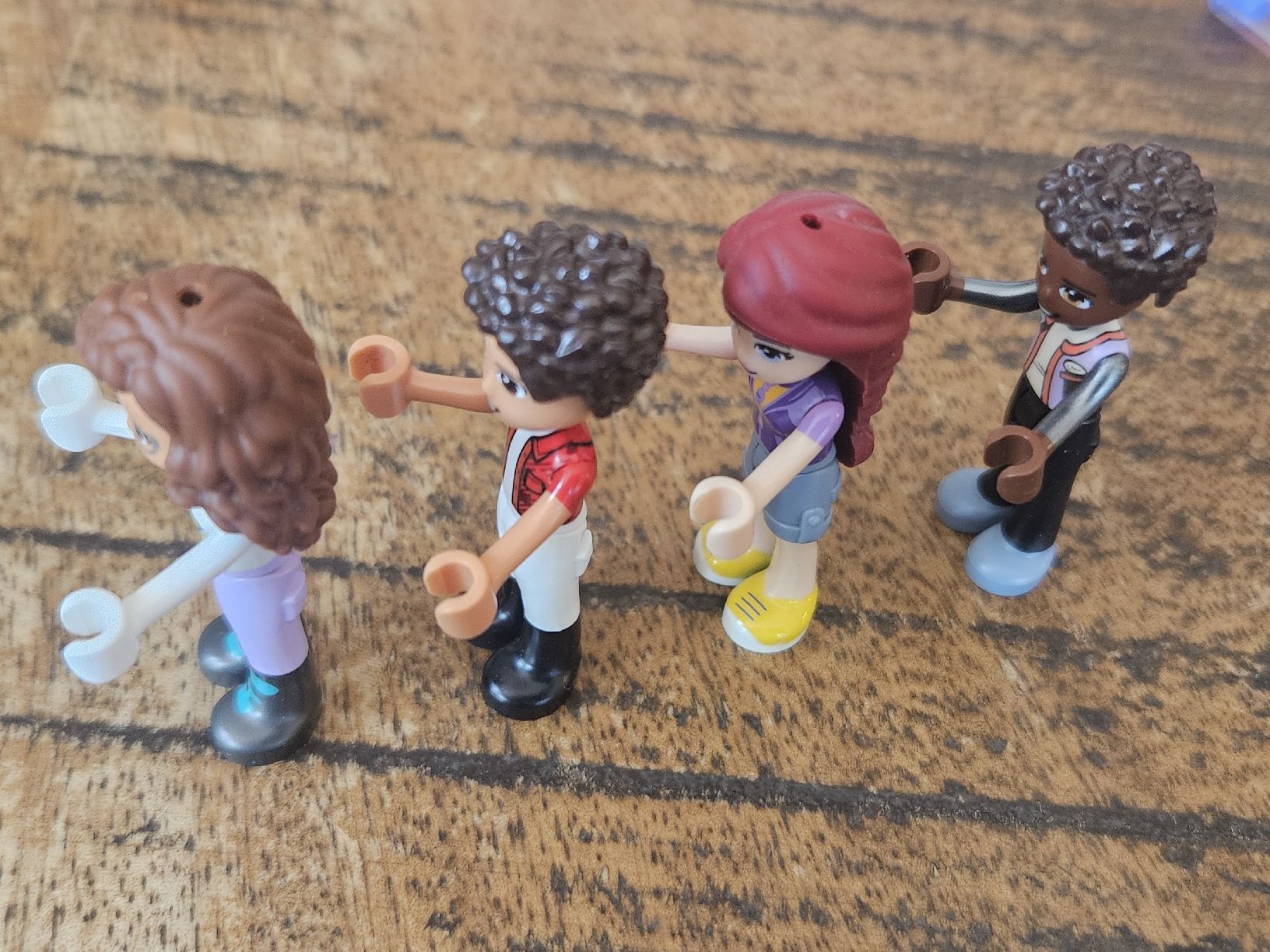 Lego Baukästen: lego friends lot de 4 figurines – Gebraucht aus Confignon von Ecrofigs 2