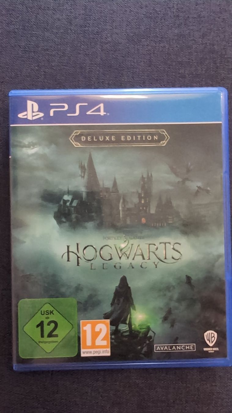 Spiele: Hogwarts Legacy PS4 – Gebraucht aus Zürich von man_8hdl