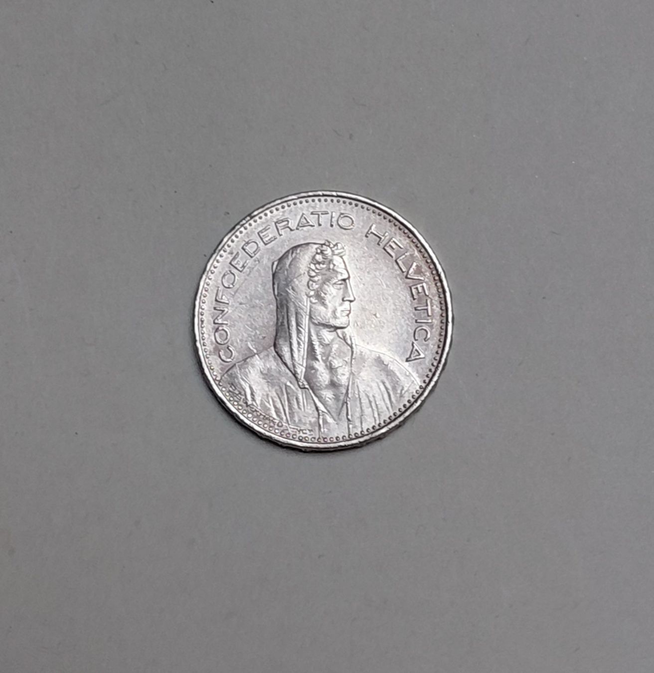 Alle Münzen: Suisse-5 Francs-2001 B-Jolie – Gebraucht aus Daillens von pet_y6gr 2