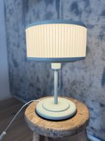 Tischlampe mintgrün mit geripptem Schirm guter Zustand