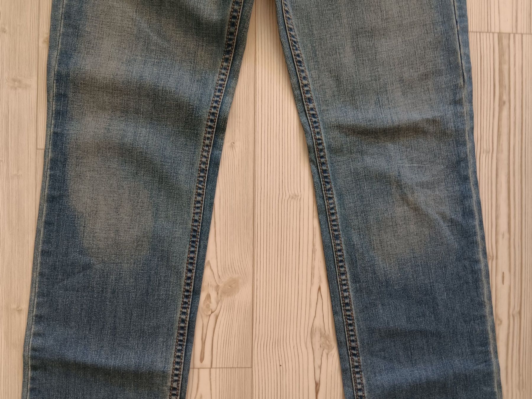 Lee Jeans: LEE  Jeans     Taille / Grosse W 30 L 33     STRAIGHT – Gebraucht aus Cossonay-ville von Super-Price-Quality 2