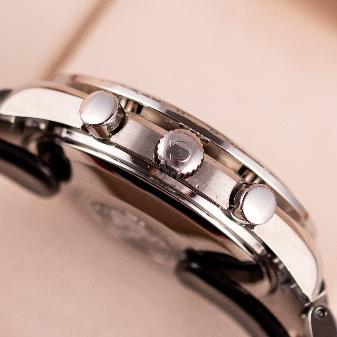 Omega Uhren: Omega Speedmaster Date / 3513.30 / 2002 / Full Set / Serv'25 – Gebraucht aus Luzern von PrimeSwissTime 5