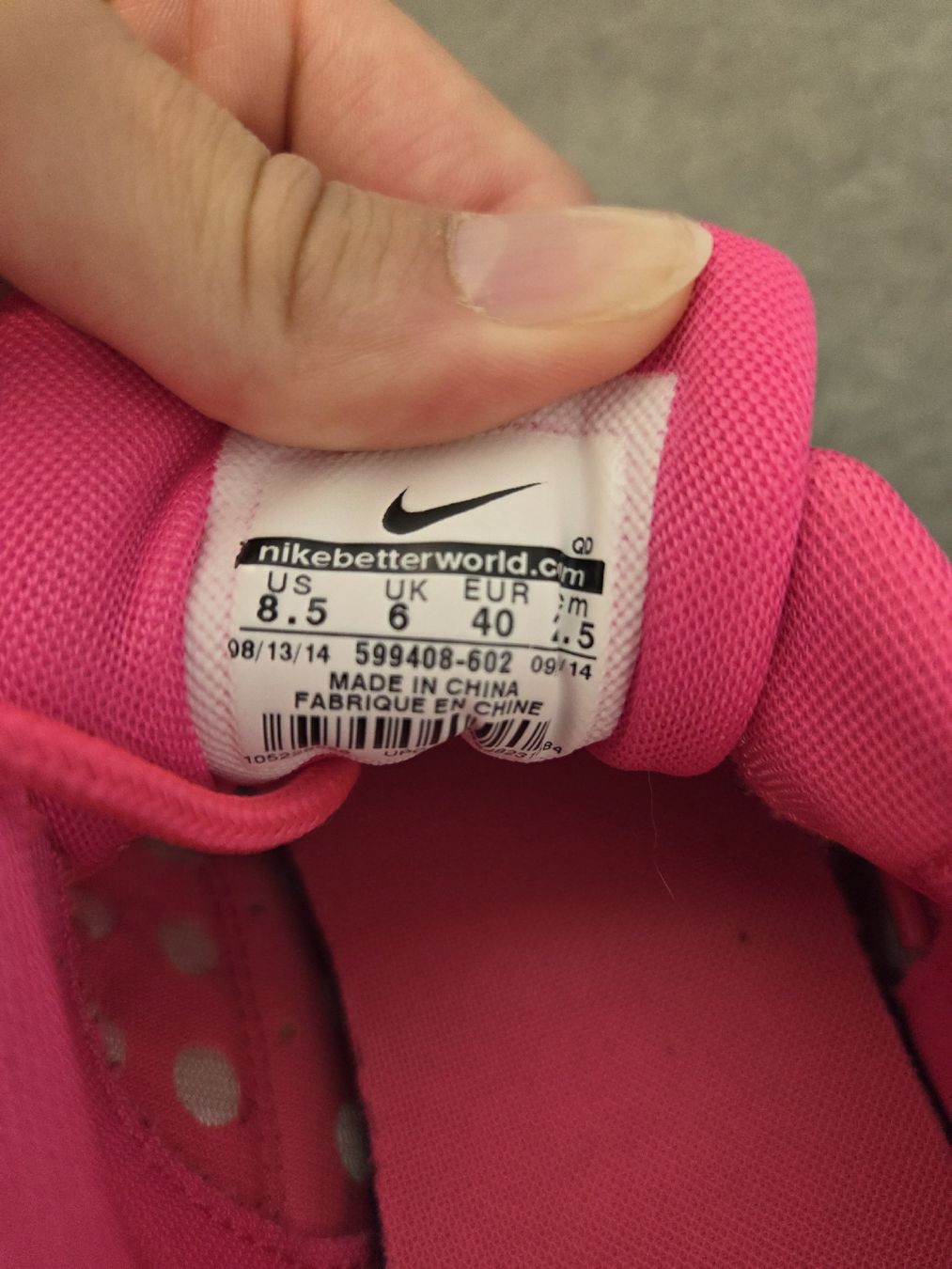 Nike Scarpe da donna: Nike Sneakers Grösse 40 – Usato da Reichenburg venduto da gin15 4