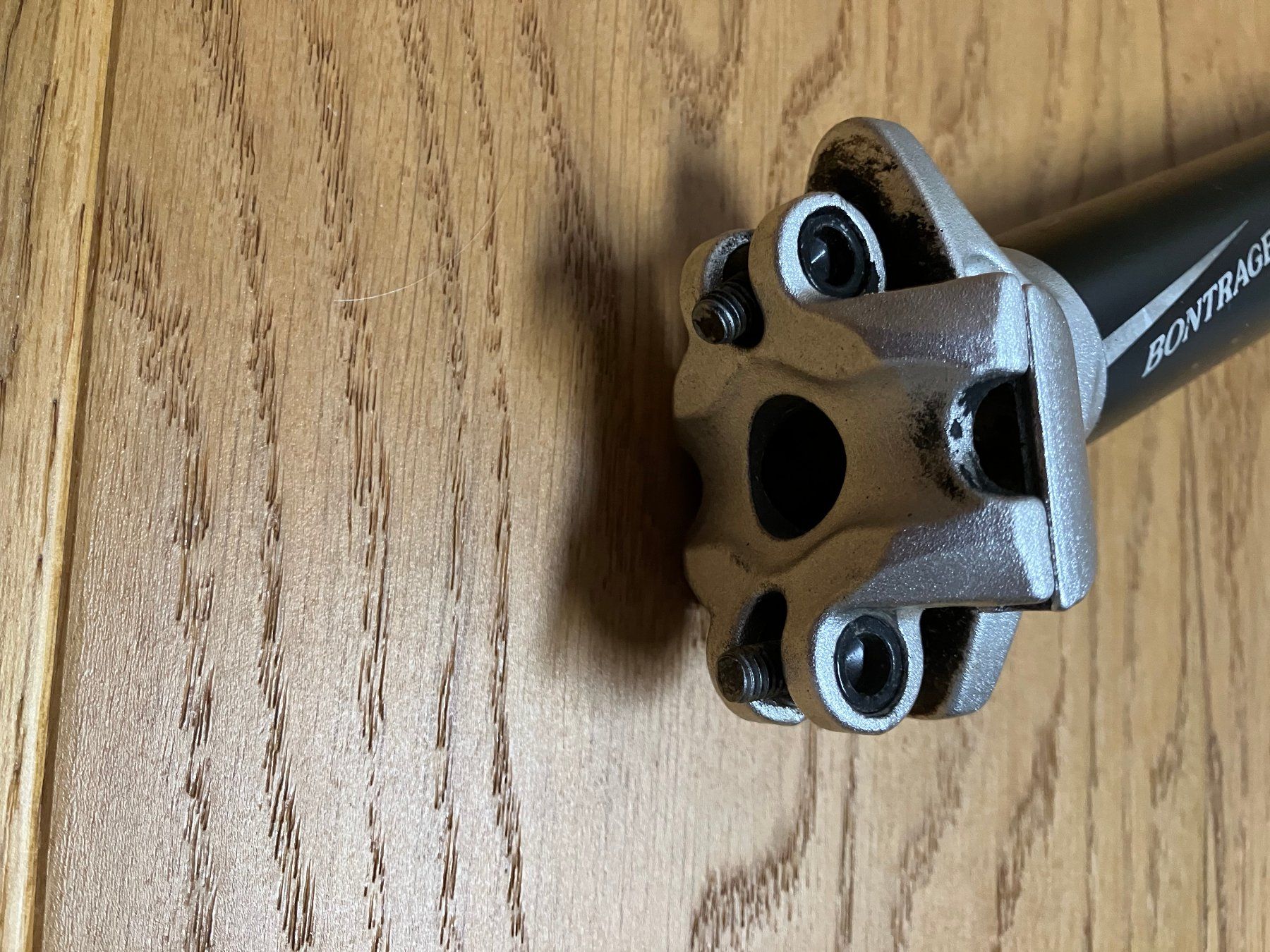 Pezzi di ricambio: Bontrager Sattelstütze 31,6 mm – Usato da Obermumpf venduto da Estrela67 4