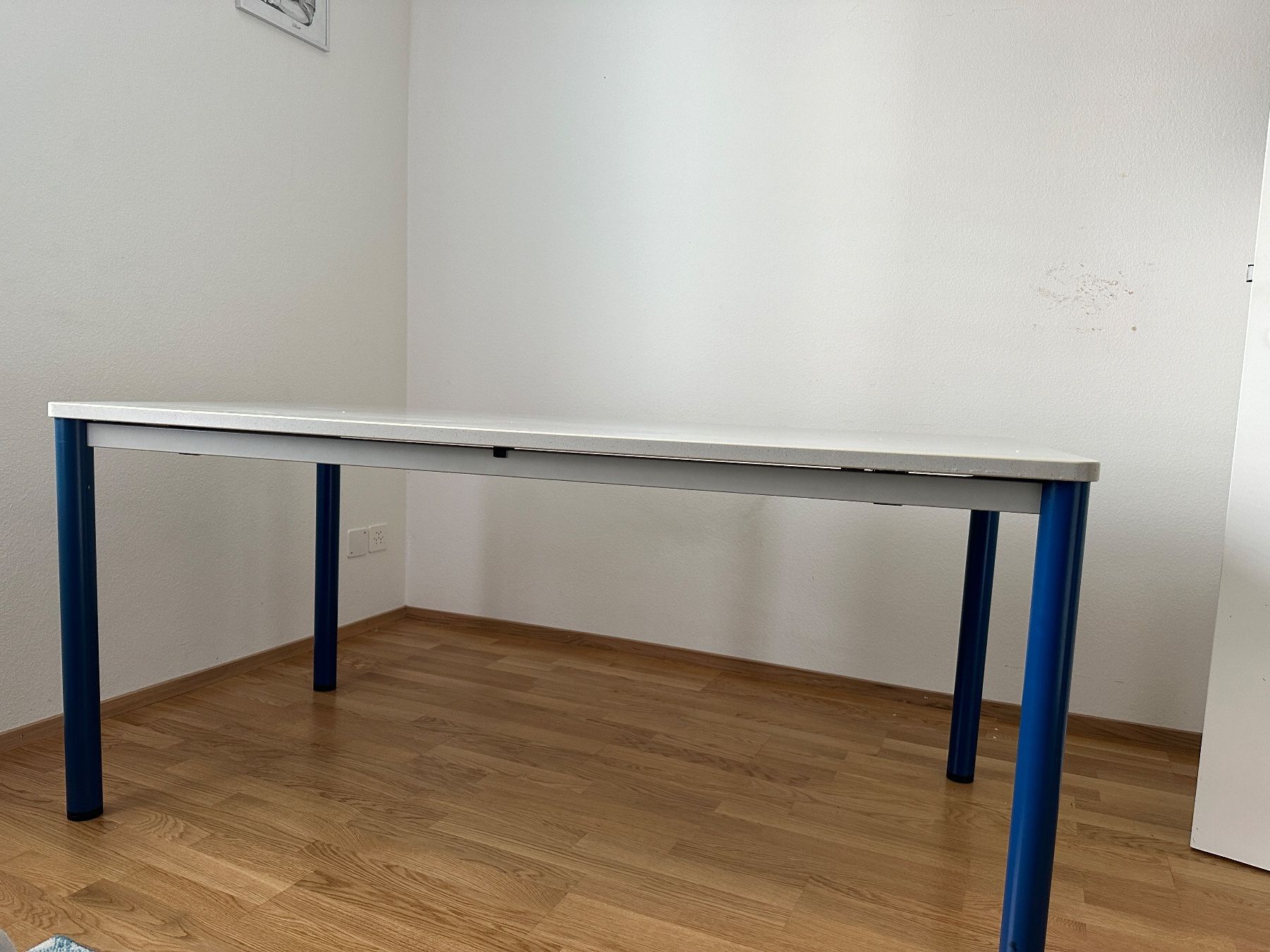 Scrivanie: Bürotisch, 160x80 – Usato da Opfikon venduto da Lui_07 1
