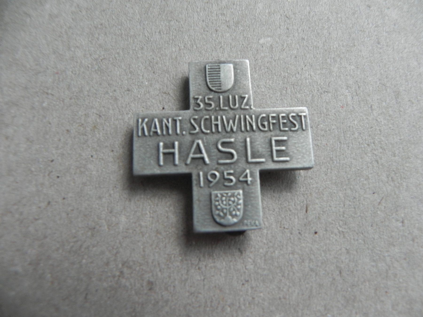 Broschen & Nadeln: Abz. Brosche Kant. Schwingfest Schwingen Hasle LU 1954 – Gebraucht aus Siebnen von krimsie