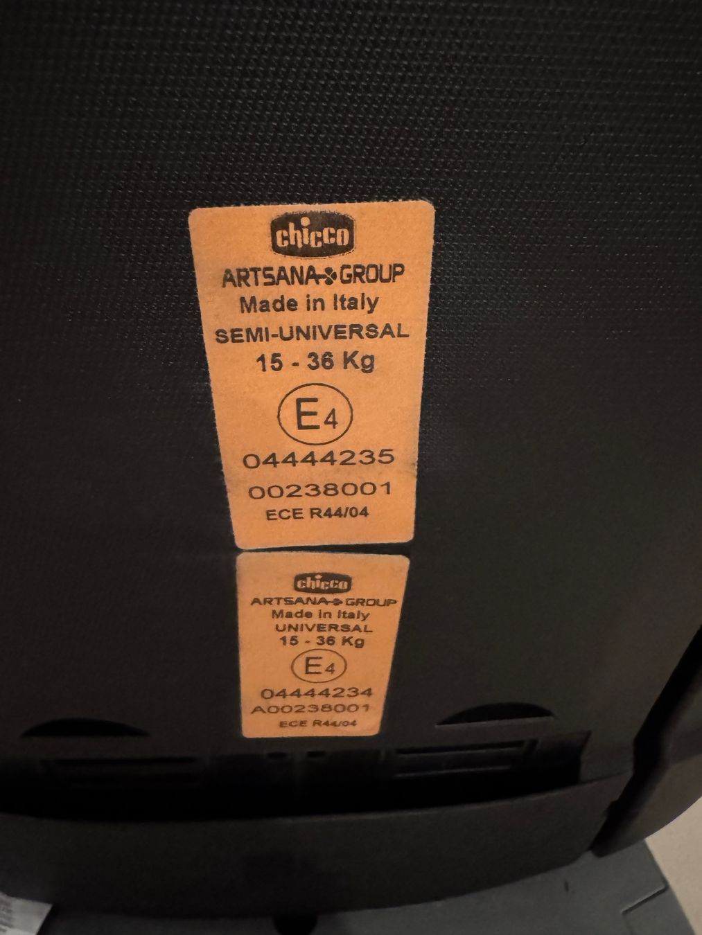 Chicco Seggiolini per auto: Chicco Autositz, Schwarz/Grau 15-36kg – Usato da Kloten venduto da S.Bout78 3