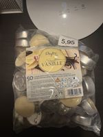 Perfekte Herbststimmung: Kerzen Vanille und Winter Apple