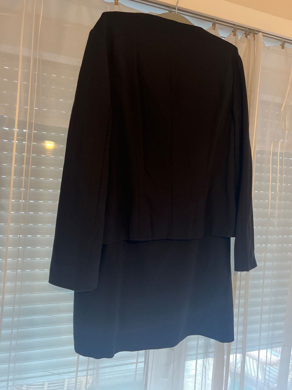 Marc Cain Anzüge & Kostüme: Anzug von Marccain NEU – Gebraucht aus Olten von AtelierSecondhand23 1