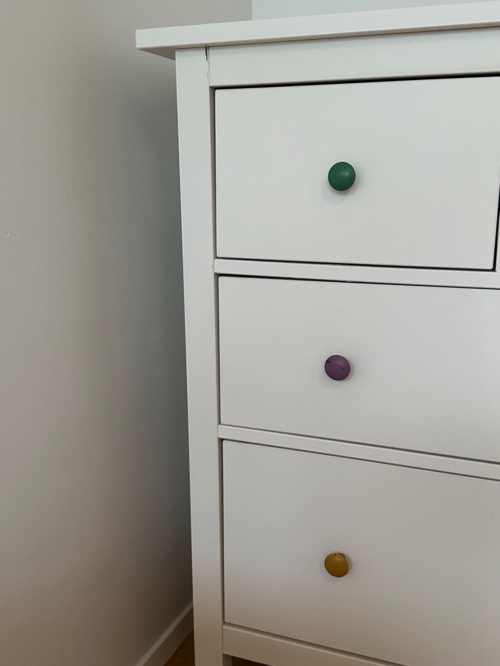 Cassapanche: HEMNES Kommode mit 8 Schubladen Ikea – Usato da Herrliberg venduto da SAY10 2