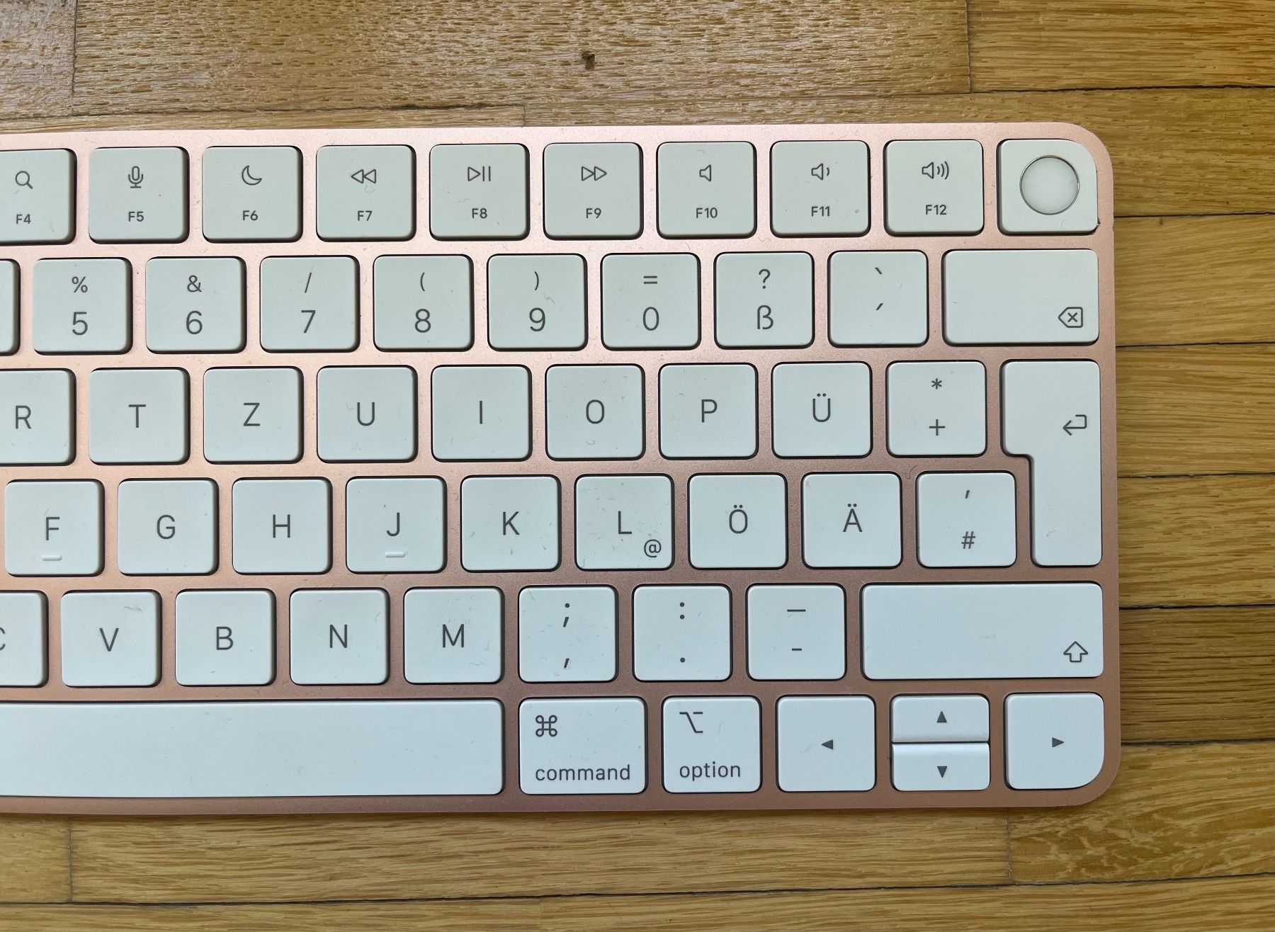 Apple Tastiere: Apple Magic Keyboard mit Touch ID rosé Lightning Anschluss – Usato da Rüti ZH venduto da Mazsola777 3