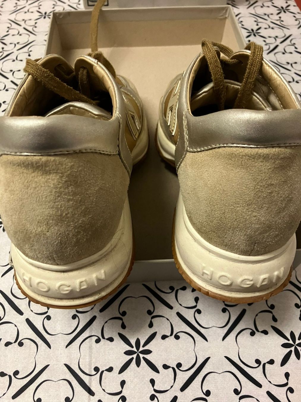 Hogan Scarpe da donna: Sneakers Hogan Interactive dorate e argentate n.37 – Usato da Melano venduto da H-Sara 3