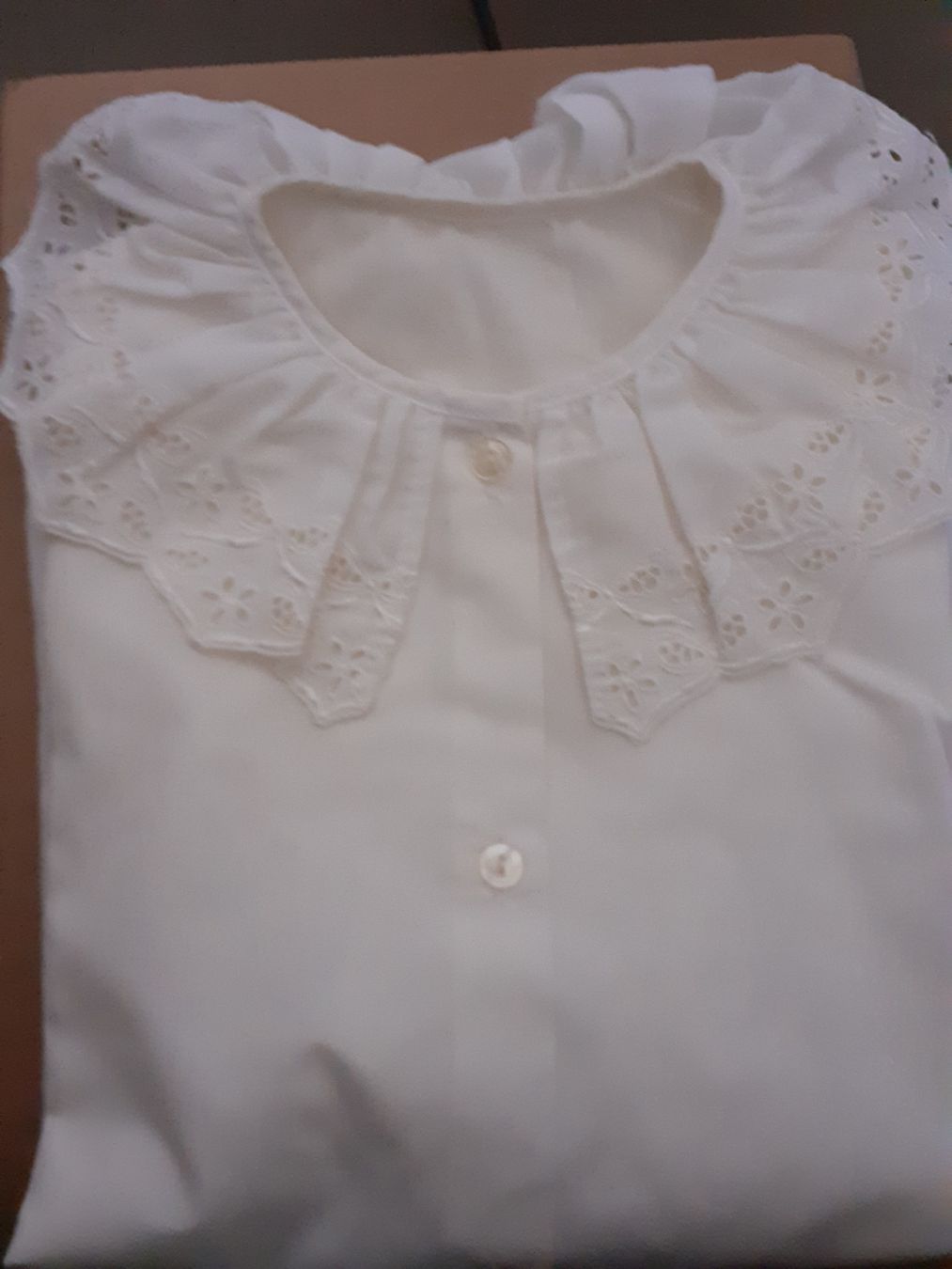 Camicette, T-shirt & Top: Vintage Bluse mit Spitze, Grösse ca. 176  – Usato da Zürich venduto da zurclich