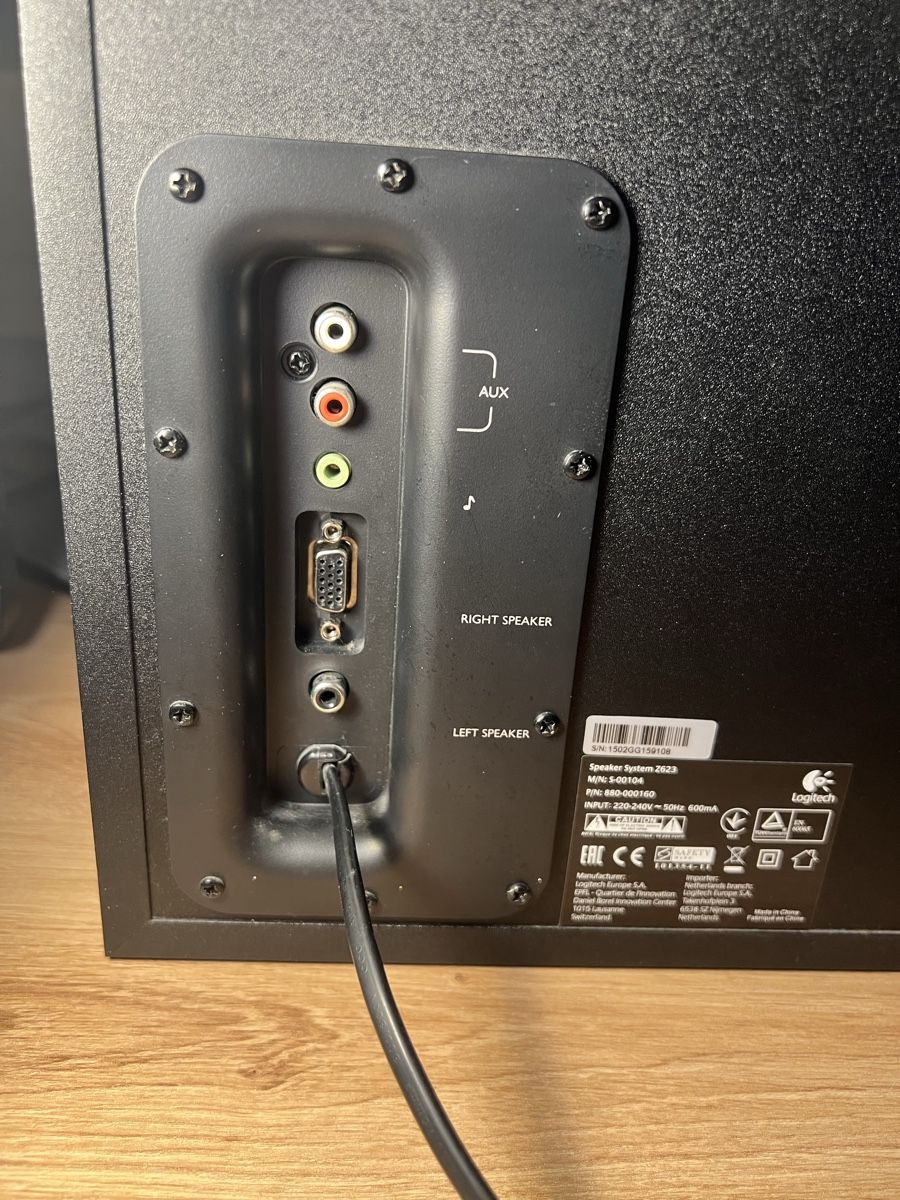 Logitech Haut-parleurs: Lautsprecher System Z623 Logitech – D'occasion à Bütschwil par mar_6zbv 7